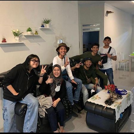 Twentynine Homestay Banyuwangi  Exteriér fotografie