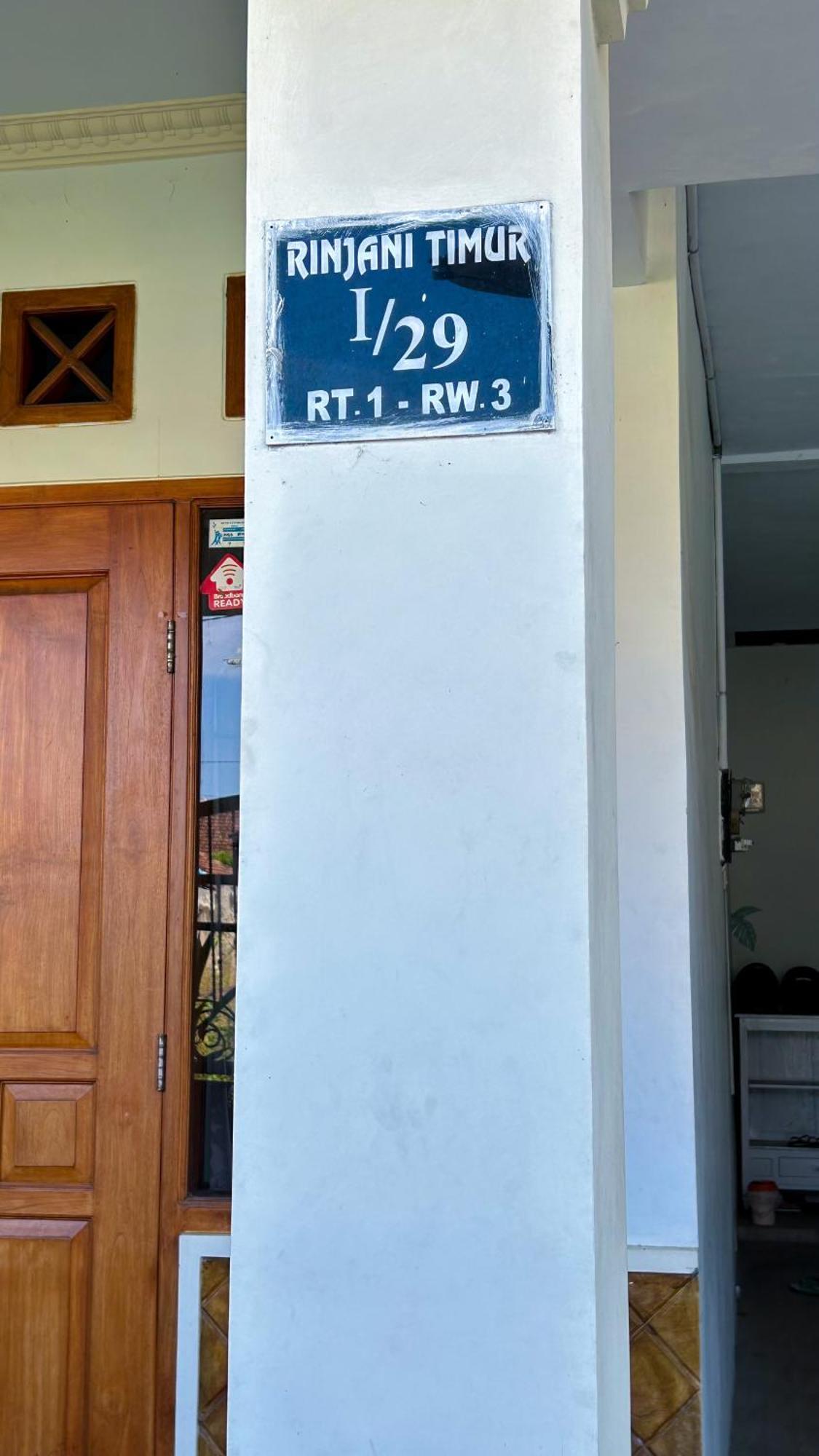 Twentynine Homestay Banyuwangi  Exteriér fotografie